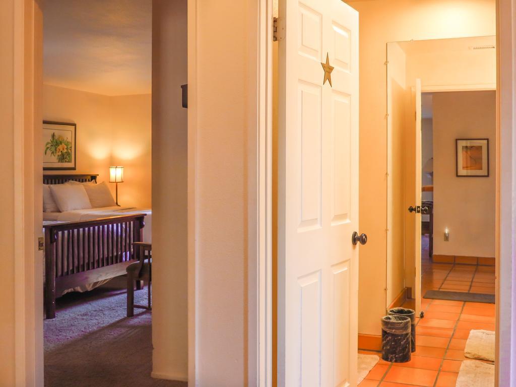 Topanga Canyon Inn Bed And Breakfast Extérieur photo