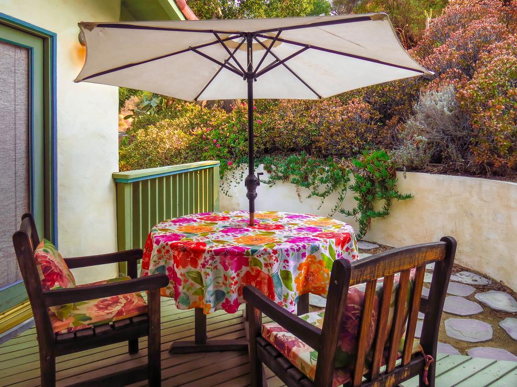 Topanga Canyon Inn Bed And Breakfast Extérieur photo