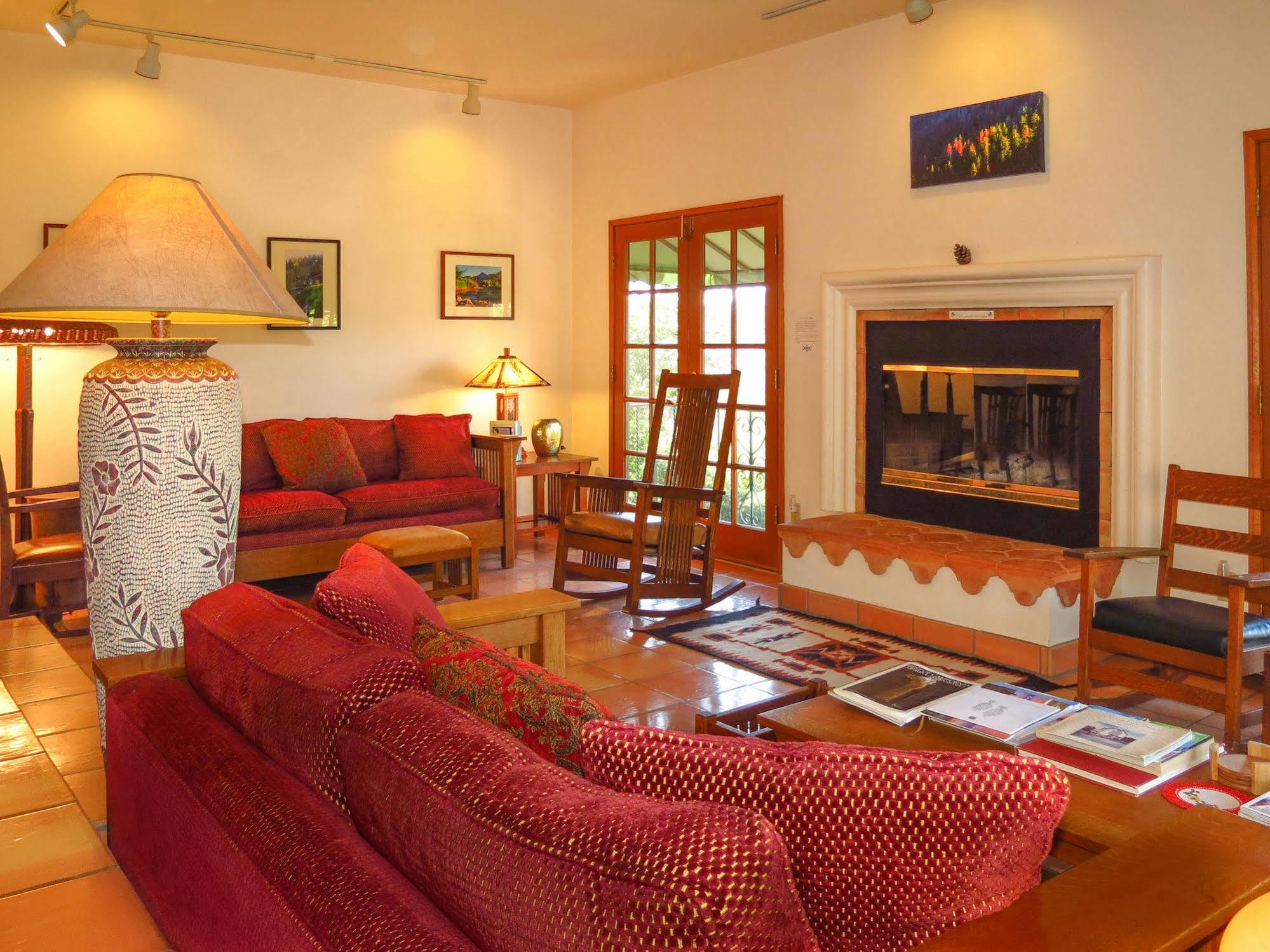 Topanga Canyon Inn Bed And Breakfast Extérieur photo