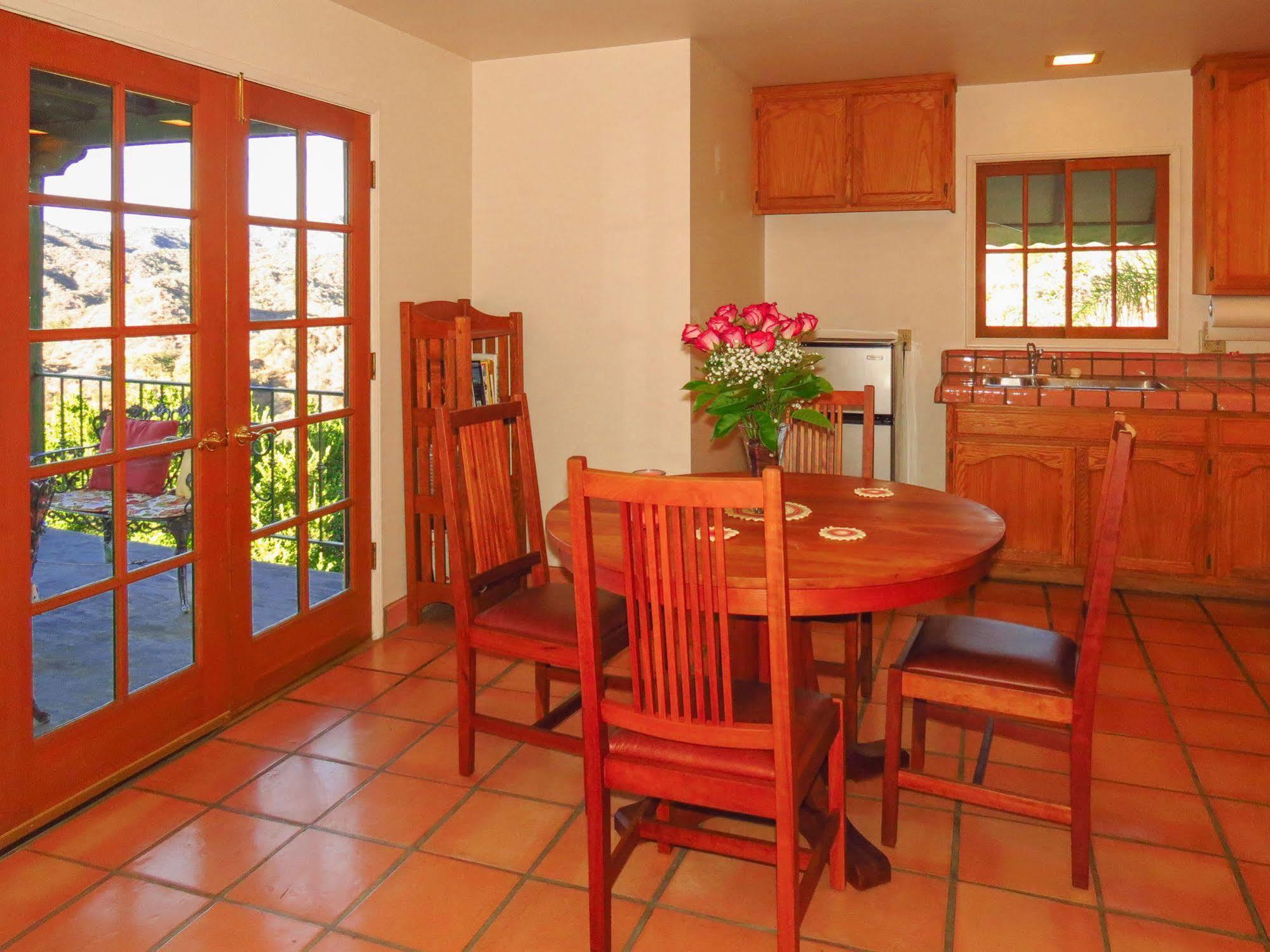 Topanga Canyon Inn Bed And Breakfast Extérieur photo